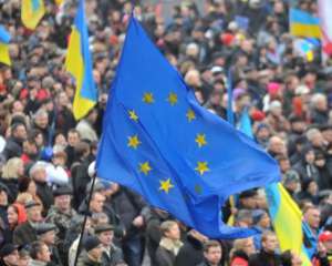 У Запоріжжі Євромайдан вимагав люстрації влади та відставки мера