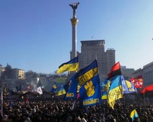  На народное вече вновь вышли сотни тысяч украинцев
