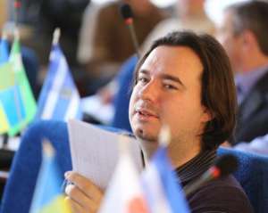 В Херсоне жестоко избили депутата-активиста Евромайдана