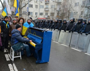 У санаторій в Конча-Заспі заїхав &quot;Беркут&quot; — Шкіряк