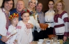 Сумська з Литовченко у вишиванках ліпили вареники та варили кутю