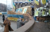 Майдан продолжает праздновать Рождество с политическими колядками