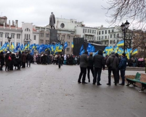 На месте Евромайдана в Харькове собираются сторонники Януковича