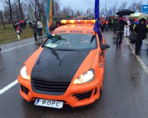 У активиста Автомайдана арестовали все движимое имущество