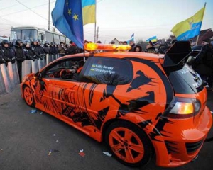 У понад сотні учасників пробігу до Межигір'я відібрали права