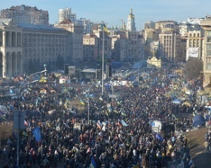 Відомі українці попросили &quot;Майдан&quot; готуватися до референдуму 