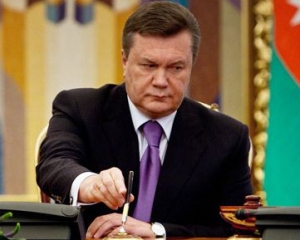 Янукович подписал 5 принятых сегодня законов - СМИ