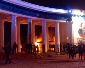 &quot;Кому станет легче, если сожгут колоннаду и памятник Лобановскому?&quot; - Суркис о событиях на Грушевского