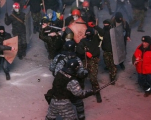 Ход боевых действий на Грушевского: протестующие отбили контрнаступление "Беркута"
