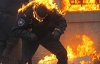Силовики вспыхивали как факелы от коктейлей Молотова: Впечатляющие фото