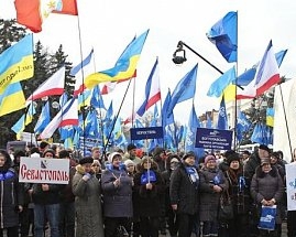 В Киеве снова собирают Антимайдан