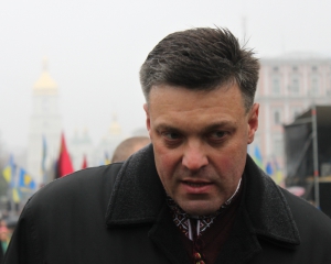 Тягнибок закликав медиків не здавати поранених протестувальників силовикам
