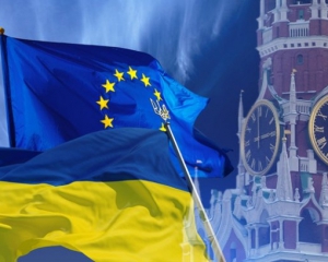 Давление Кремля привело к кровопролитию в Украине - представитель ЕС в России
