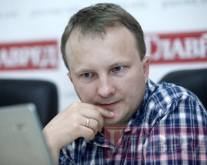 Януковичу нужны гарантии - политолог о переговорах оппозиции с властью