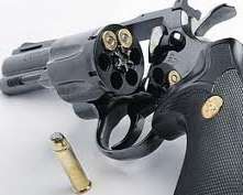 &quot;Хто має зброю, кажіть сусідам&quot; - нова заява Української асоціації власників зброї
