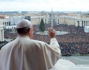 Папа римський Франциск помолився за Україну і за загиблих під час штурмів