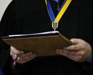 26 підозрюваних у штурмі Запорізької ОДА посадили під домашній арешт