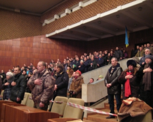 Губернатор Полтавской области встретился с митингующими