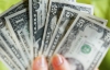 В обмінниках курс долара підскочив ще на 2 копійки