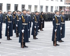 Батя все же что-то задумал: В Киеве усилилось давление на офицеров ВСУ - политолог