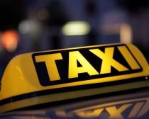 У Дніпропетровську таксист ледь не переїхав суддю, яка нібито засудила євромайданівців