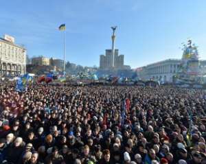 В субботу на Майдане - субботник, а в воскресенье - Народное Вече