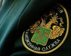 Россия закрыла границу для конфет Колесникова и угля Ахметова