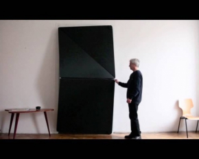 Австрійський дизайнер створив унікальні двері-орігамі