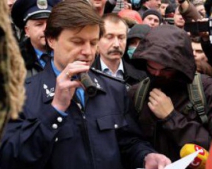 В Черновцах милиция перешла на сторону протестующих