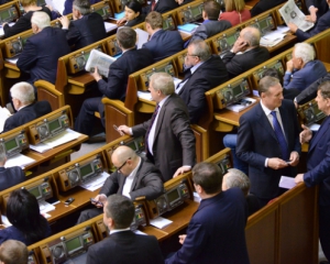 Янукович боїться компромісу між &quot;регіоналами&quot; та опозицією - експерт