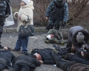 В интернет выложили видео кровавой бойни у Мариинки: несколько трупов и десятки разбитых голов