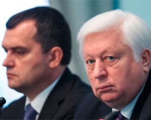 Попытка Пшонки, Клименко и Захарченко покинуть Украину провалилась