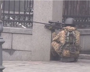 В сети появилось новое видео отстрела демонстрантов в Киеве