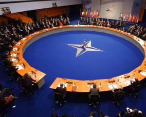 Россия и дальше нарушает суверенитет Украины - НАТО
