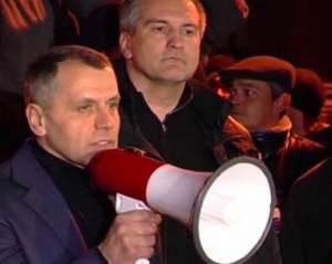 Генпрокуратура разрешила арестовать сепаратистов Аксенова и Константинова