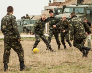 "Таврию" и "Севастополь" пригласили в чемпионат России