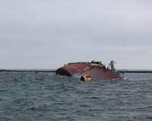 Россия затопила в Крыму свой четвертый корабль