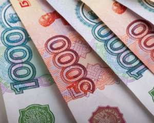 Крим офіційно перейшов на російський рубль