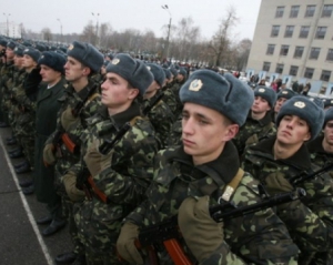 Минобороны разрешило украинским военным применять оружие