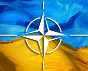 Три четверти украинцев выступили за вступление Украины в НАТО — соцопрос