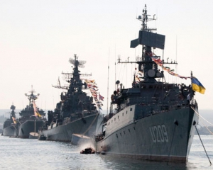 В &quot;Правом секторе&quot; посоветовали пустить на дно украинский флот в Крыму