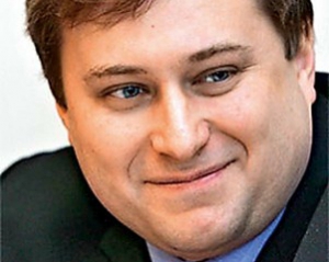 Один из руководителей Минфина - человек Семьи и лоббист их бизнеса?
