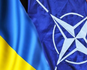 В НАТО заявили о готовности защищать Украину от России