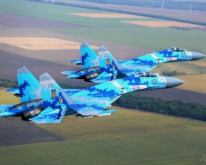 Україна підняла в небо авіацію: 100 винищувачів, 23 бомбардувальника і 39 штурмовиків