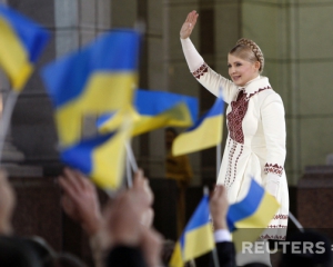 Тимошенко поводиться, як розпещена дитина - екс-нардеп