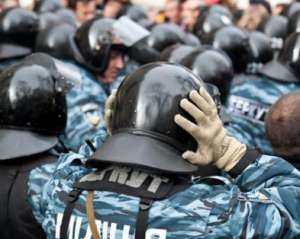 Донецкая милиция бездействует, чтобы не допустить еще больших массовых беспорядков - пресс-служба