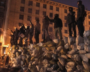 Улицу Грушевского в Киеве разблокируют после 25 мая