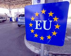 З 2015 року українці будуть їздити до Європи без віз - МЗС