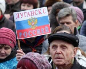 У Луганську передумали штурмувати ОДА, але висунули ультиматум
