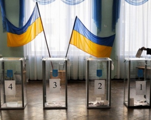 Дочасні парламентські вибори не вигідні КПУ, ПР та УДАРу — експерт